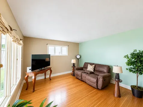 40 Spring Street Kenyon MN 55946
