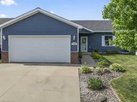 3746 Winesap Drive NW Rochester MN 55901