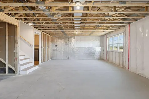 610 Field Point Street Roberts WI 54023