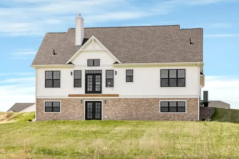 610 Field Point Street Roberts WI 54023