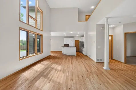 4167 Eau Claire Trail NE Prior Lake MN 55372
