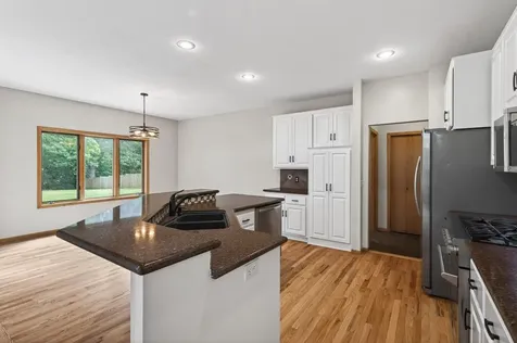 4167 Eau Claire Trail NE Prior Lake MN 55372
