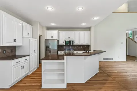 4167 Eau Claire Trail NE Prior Lake MN 55372
