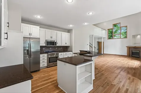 4167 Eau Claire Trail NE Prior Lake MN 55372