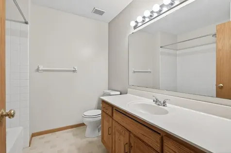 4167 Eau Claire Trail NE Prior Lake MN 55372