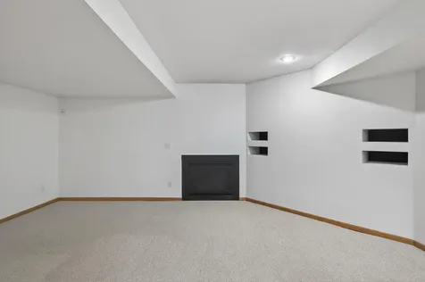 4167 Eau Claire Trail NE Prior Lake MN 55372