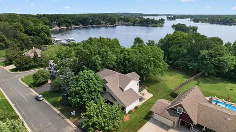 4167 Eau Claire Trail NE Prior Lake MN 55372