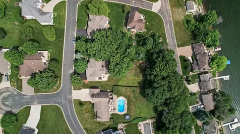 4167 Eau Claire Trail NE Prior Lake MN 55372