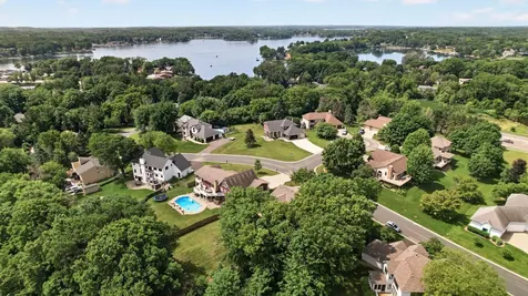 4167 Eau Claire Trail NE Prior Lake MN 55372