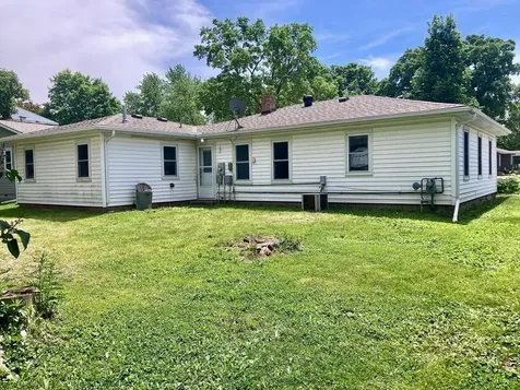 565 Madson Avenue SW Hutchinson MN 55350
