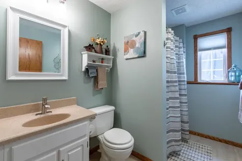 704 Country Estate Court SE Stewartville MN 55976