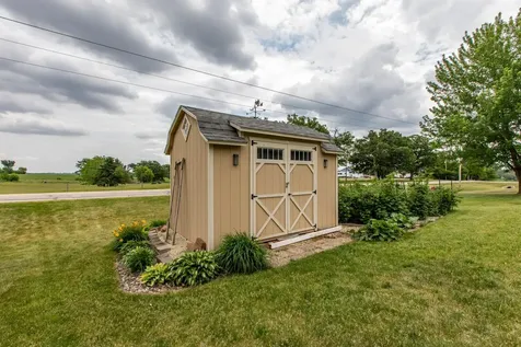 704 Country Estate Court SE Stewartville MN 55976