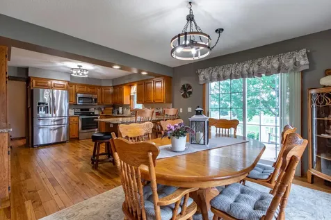 704 Country Estate Court SE Stewartville MN 55976