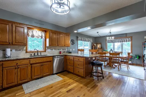 704 Country Estate Court SE Stewartville MN 55976