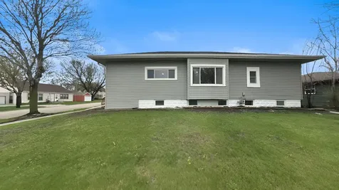 109 S Cottage Grove Avenue Luverne MN 56156