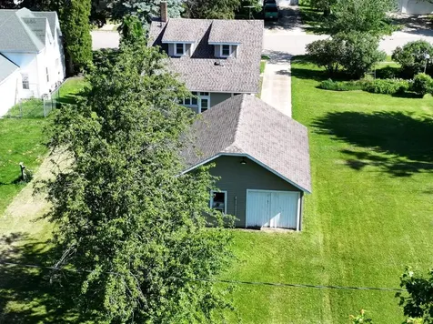 111 W Cabot Street Le Roy MN 55951