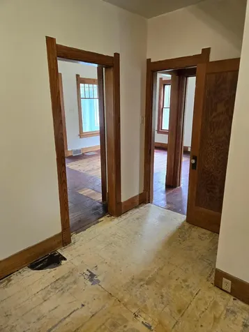 111 W Cabot Street Le Roy MN 55951