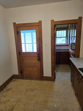111 W Cabot Street Le Roy MN 55951