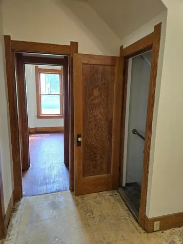 111 W Cabot Street Le Roy MN 55951