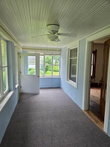 111 W Cabot Street Le Roy MN 55951
