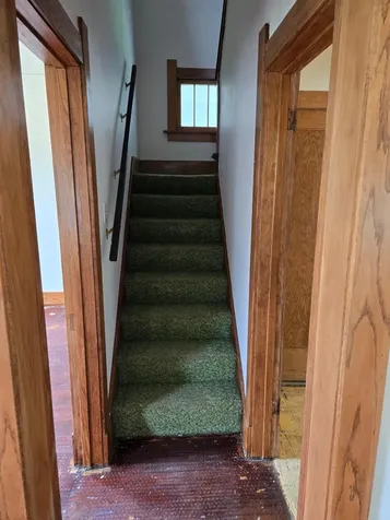 111 W Cabot Street Le Roy MN 55951