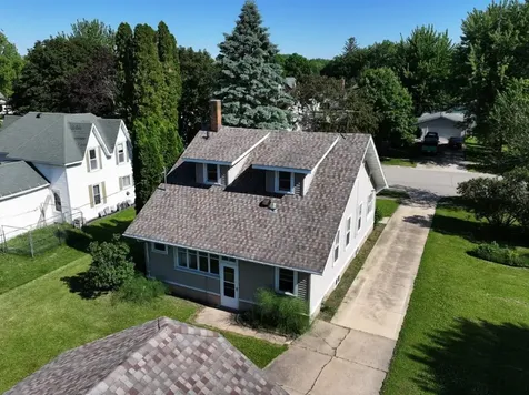 111 W Cabot Street Le Roy MN 55951