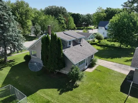 111 W Cabot Street Le Roy MN 55951