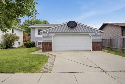 619 21st Street E West Fargo ND 58078