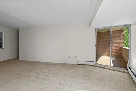 329 Geneva Avenue N Oakdale MN 55128
