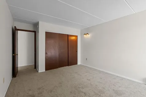 329 Geneva Avenue N Oakdale MN 55128