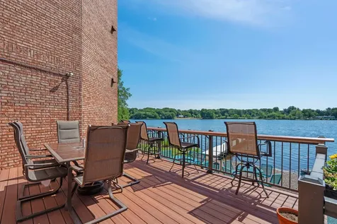 329 Geneva Avenue N Oakdale MN 55128