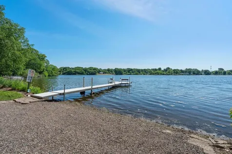 329 Geneva Avenue N Oakdale MN 55128