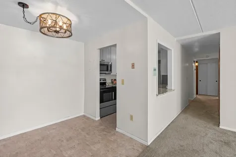 329 Geneva Avenue N Oakdale MN 55128