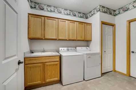 308 Hayes Drive Hastings MN 55033