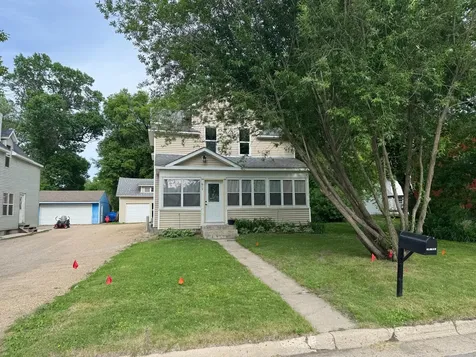 615 18th Street SW Willmar MN 56201