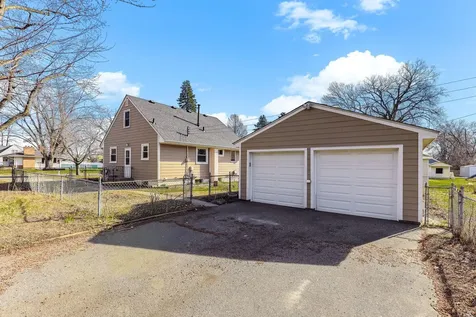 8933 Wally Drive Golden Valley MN 55427