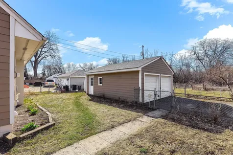 8933 Wally Drive Golden Valley MN 55427