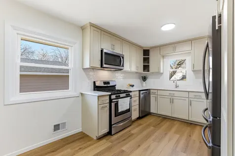8933 Wally Drive Golden Valley MN 55427