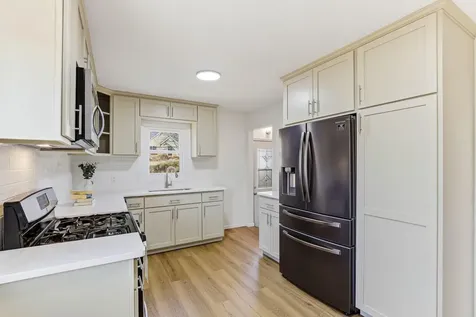 8933 Wally Drive Golden Valley MN 55427