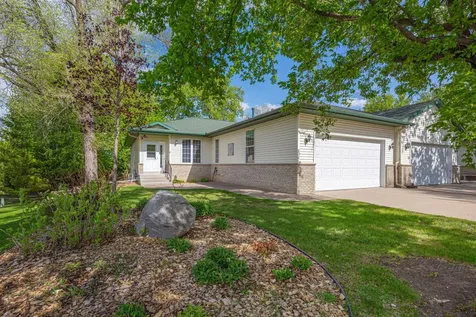 2129 Bard Court Faribault MN 55021