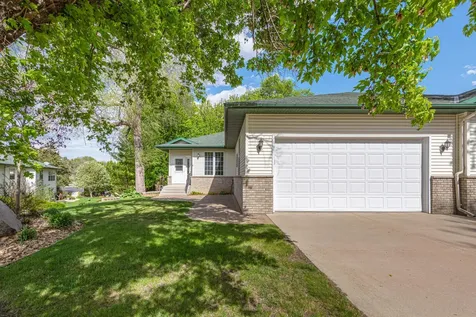 2129 Bard Court Faribault MN 55021