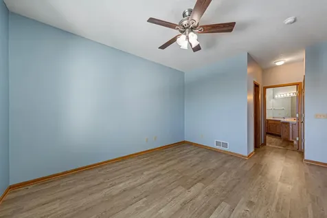 2129 Bard Court Faribault MN 55021