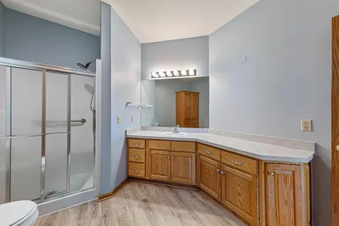 2129 Bard Court Faribault MN 55021