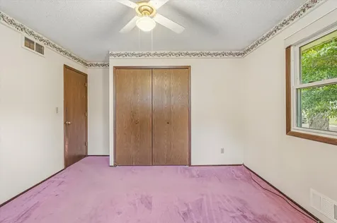 3687 Arcade Street N Vadnais Heights MN 55127