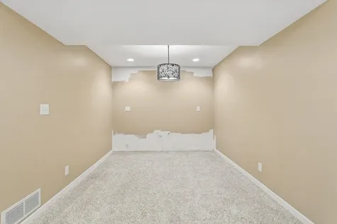 3687 Arcade Street N Vadnais Heights MN 55127
