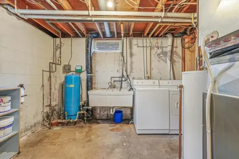 3687 Arcade Street N Vadnais Heights MN 55127