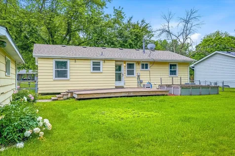 3687 Arcade Street N Vadnais Heights MN 55127