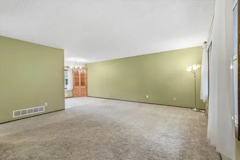 3687 Arcade Street N Vadnais Heights MN 55127
