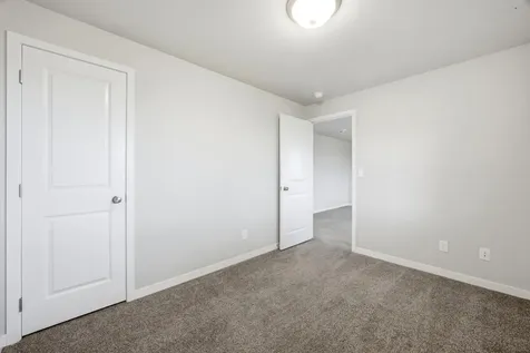 4134 14th Avenue S Moorhead MN 56560