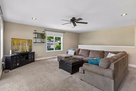 1118 Bowdoin Street Saint Paul MN 55116